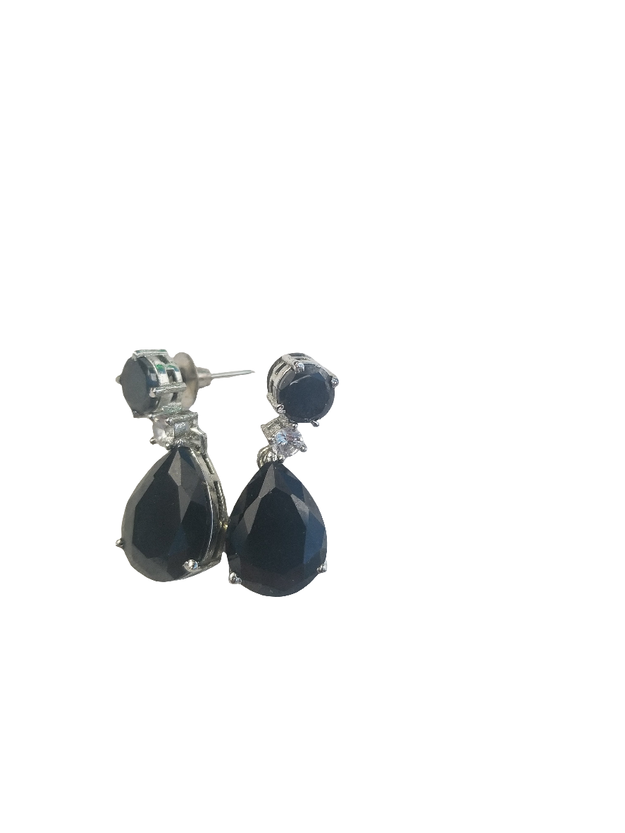 Beautiful Earing Black Colour